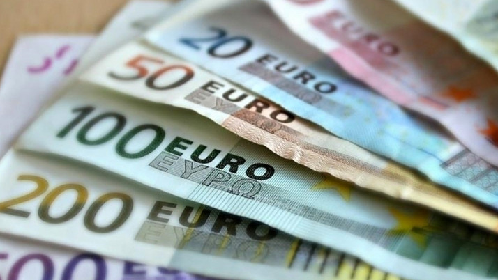 Dolar ve Euro'da hızlı yükseliş! Alış-satış rakamları