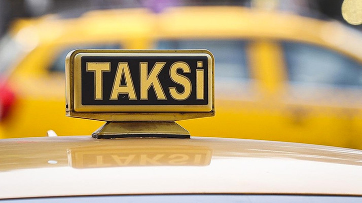 İstanbul'da turist yolculardan fazla ücret aldılar! O taksiler için flaş karar