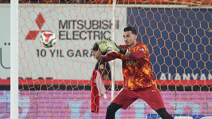 Uğurcan Çakır, Alanyaspor karşısında yıldızlaştı