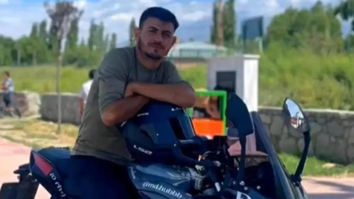 Iğdır'da korkunç kaza! Traktör römorkuna çarpan motosiklet sürücüsü hayatını kaybetti