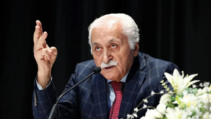 Şair ve yazar Yavuz Bülent Bakiler hayatını kaybetti