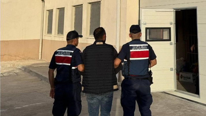 Anne ve babasını öldürüp 2 akrabasını yaraladı! Yeni gelişme