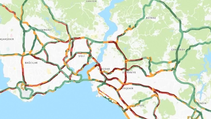 Hem yağış hem haftanın ilk iş günü! İstanbul'da trafik felç harita kıpkırmızı oldu