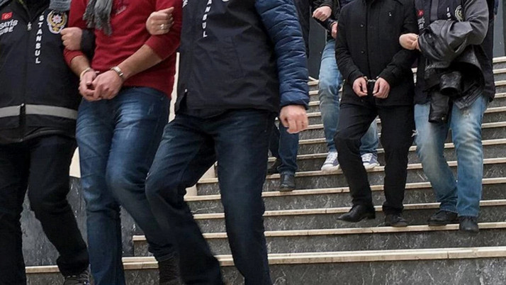 İstanbul'da terör örgütü DHKP-C'ye yönelik operasyonda 12 şüpheli yakalandı