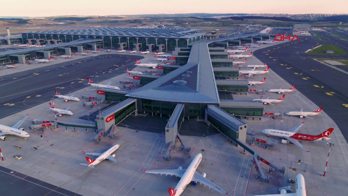 İstanbul'daki havalimanlarında uçan yolcu sayısı Türkiye nüfusunu aştı
