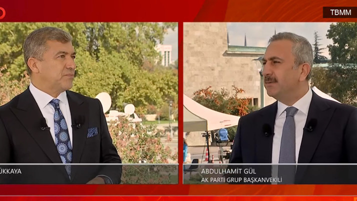 Abdulhamit Gül'den Özgür Özel'e tepki: Kendi mahallesine yenik düştü