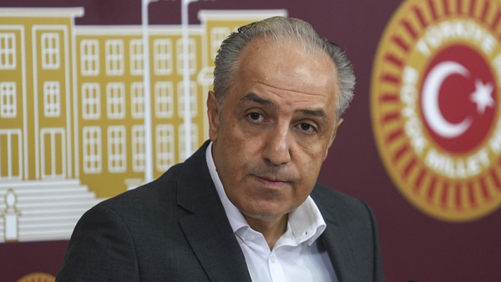 Mustafa Yeneroğlu doğum oranlarının düşmesinin nedenini açıkladı