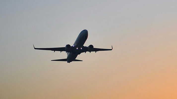 Marmara Denizi'ndeki deprem İstanbul'un hava trafiğini aksatmadı