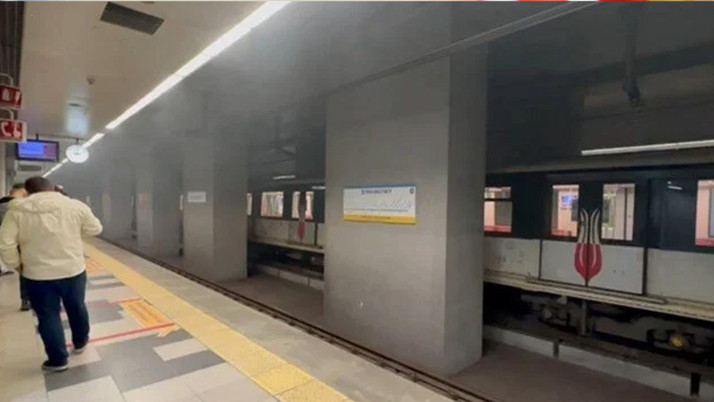 Metroda korkutan yangın: Mahmutbey istasyonu kapatıldı, yolcular tahliye edildi