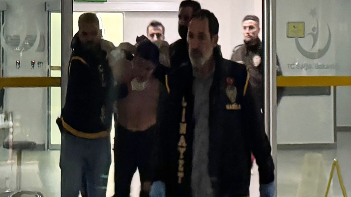 Şiddet uyguladığı kız kardeşinin üzerine kaynar su döktü!