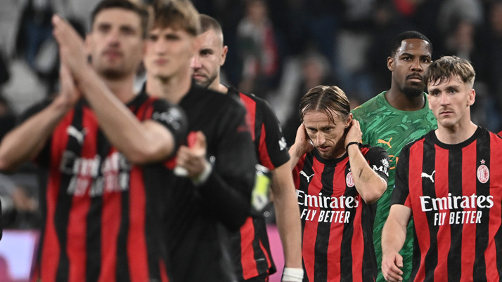 Milan Juventus'la berabere kaldı lider değişti