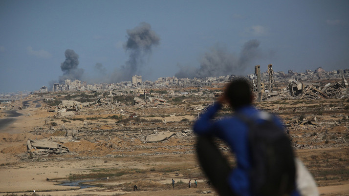 İsrail Trump'a rağmen Gazze'de bomba yağdırdı: 106 Filistinli öldü