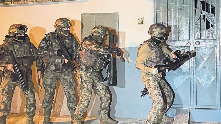 İstanbul'da DEAŞ operasyonunda 6 zanlı yakalandı