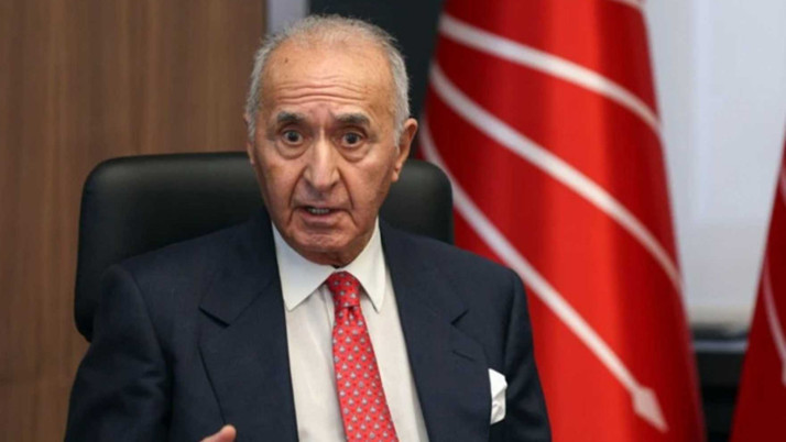 Eski CHP Genel Başkanı Hikmet Çetin hastaneye kaldırıldı