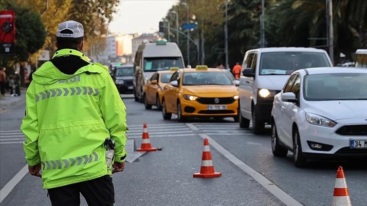 Yola çıkmadan mutlaka bakın! Bugün bu yollar İstanbul'da kapalı