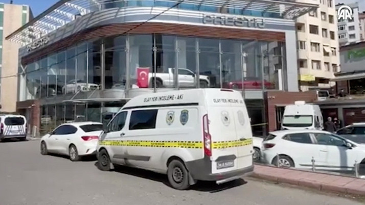 Ataşehir'de iş yerine silahlı saldırı: 2 yaralı