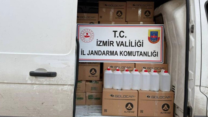 İzmir’de 1 ton etil alkol ele geçirildi