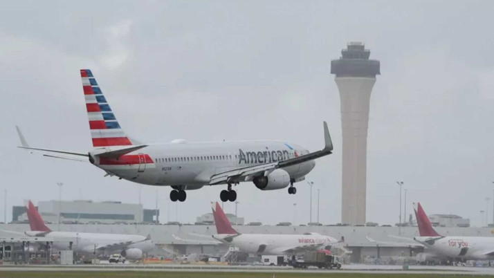 ABD Savunma Bakanı Hegseth’in uçağı acil iniş yaptı