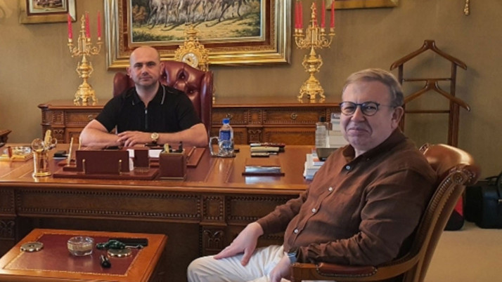 Barış Yarkadaş’tan Ruşen Çakır’a “fotoğraf manipülasyonu” suçlaması