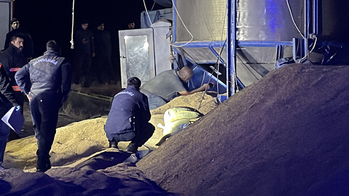 Haber alınamıyordu! Makinenin içinde ölü bulundu