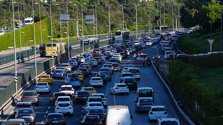 İstanbul'da trafik yoğunluğu yüzde 71'e kadar çıktı