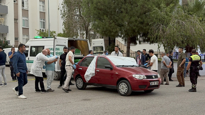 Adana'da otomobilde ölü bulunan kişi yasak aşk kurbanı çıktı! Katil bakın kimmiş
