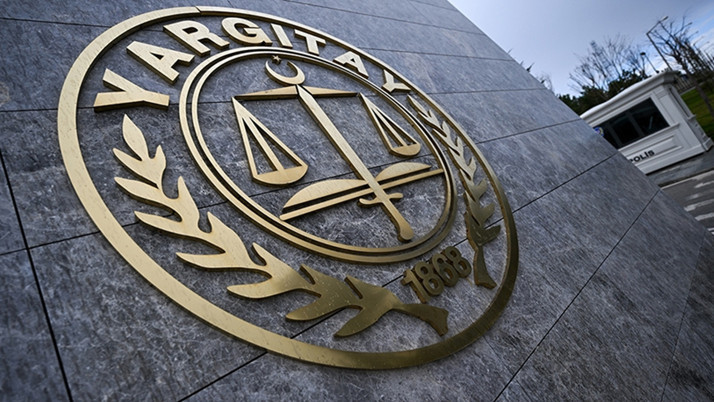 İş arkadaşlarının gizlice fotoğraflarını çekti! Yargıtay kararını verdi