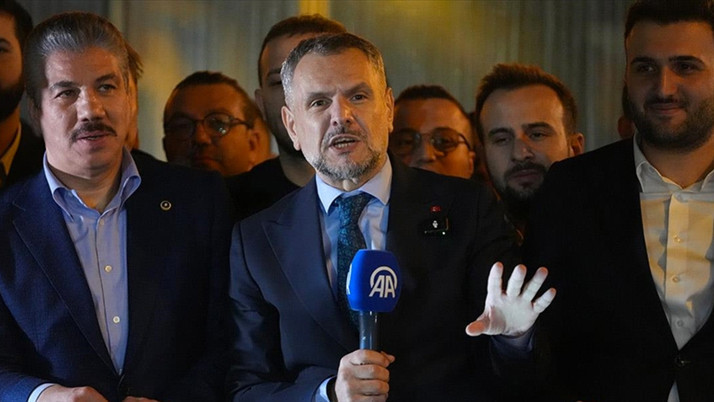 Bayrampaşa Belediye Başkan Vekilliğine seçilen AK Parti'li Akın göreve başladı