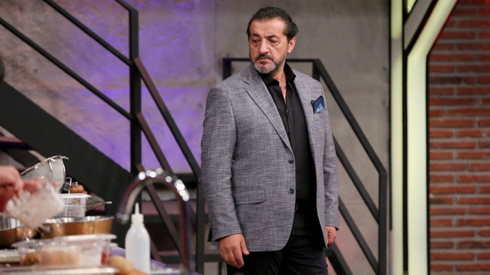 MasterChef Jürisi Mehmet Yalçınkaya'nın mekanında fahiş fiyat! Adisyonu görenler dilini yuttu