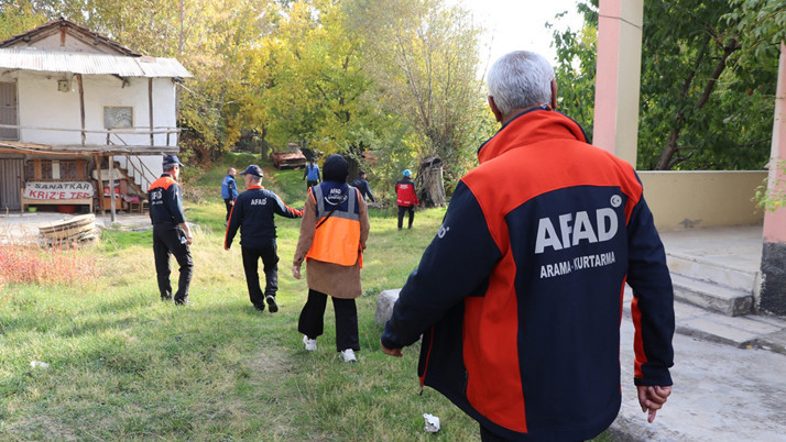 Elazığ'da 14 yaşındaki Veysel sırra kadem bastı! 250 kişilik ekip arıyor