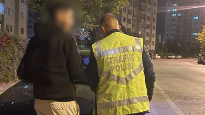 Kayseri'de drift atan ehliyetsiz sürücüye 83 bin lira ceza kesildi