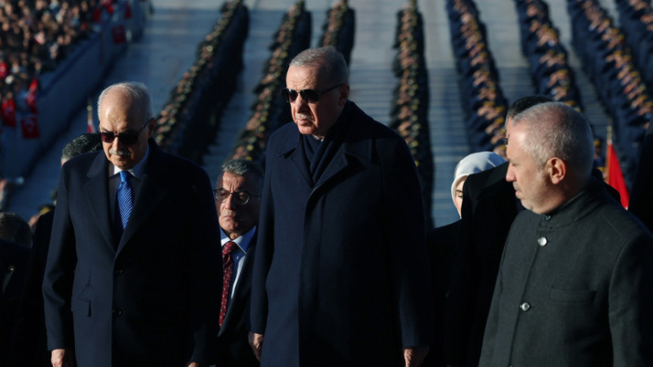 Devlet erkanı Anıtkabir'de! Cumhurbaşkanı Erdoğan: Türkiye küresel bir güç olma yolunda