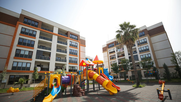 Bakan Kurum 81 ilde gerçekleşen konut projesine başvuru rakamlarını paylaştı