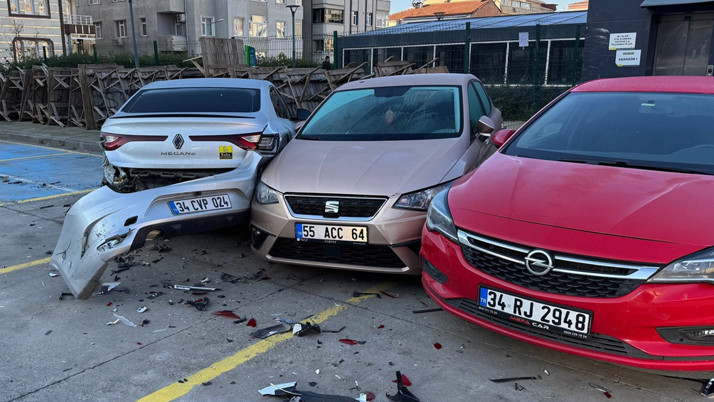 Otoparkta 8 araca çarptı duramadı 5 metre yüksekten uçtu