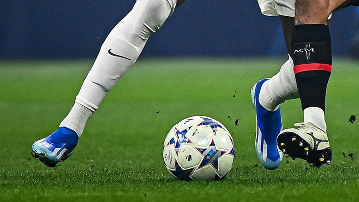 İsrail'in futboldan men edilmesi için tarihi girişim