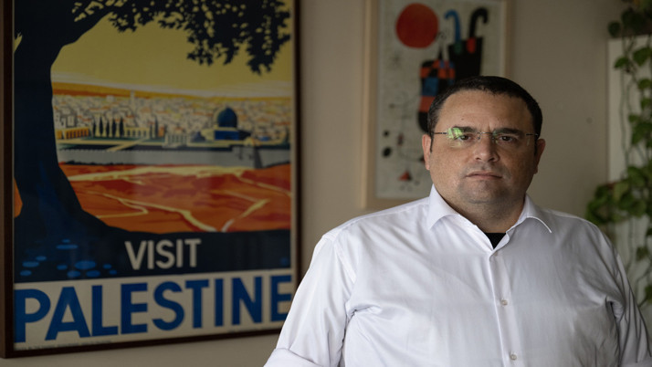 İsrailli avukattan çarpıcı açıklama: Polis köpeğini Filistinlilere tecavüz ettiriyorlar