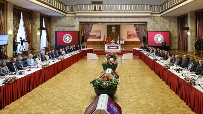 AK Parti'den İmralı kararı: Olumlu oy vereceğiz