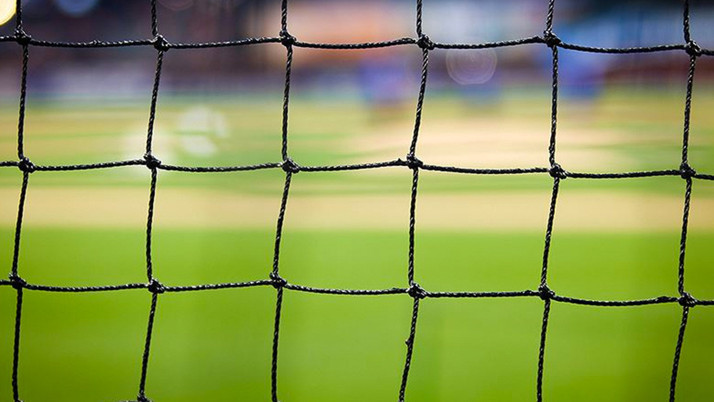 Halı sahada fenalaşan genç hayatını kaybetti