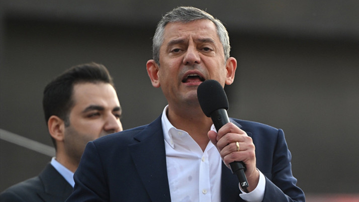 CHP'den Özgür Özel yönetimine peş peşe mektup