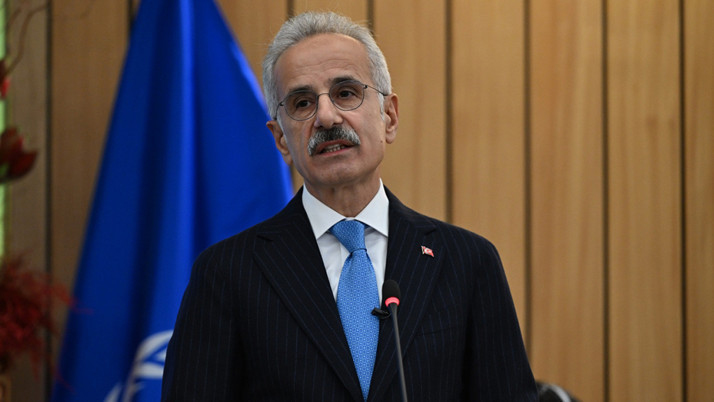 Türkiye ile Panama arasında anlaşma yolda! Bakan Uraloğlu açıkladı: Dünyada daha fazla varlık göstereceğiz