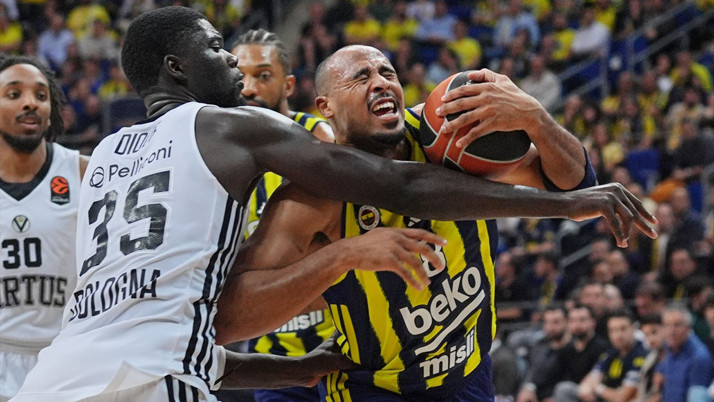 Fenerbahçe Beko zorlanarak kazandı üst üste 5. galibiyet