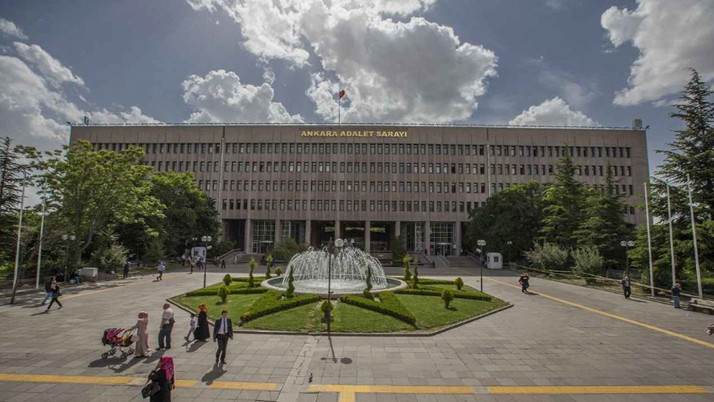 Ankara Adliyesi önünde çıkan bıçaklı kavgada 5 kişi yaralandı