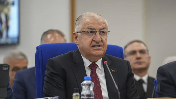 Bakan Güler'den C-130 eleştirilerine cevap: Dünyanın en emniyetli uçağı