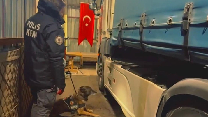 Mersin ve Erzurum'da operasyon: 447,5 kilogram uyuşturucu ele geçirildi