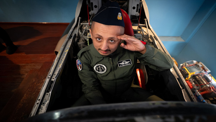 Milli Savunma Bakanlığı, engelli gencin pilotluk hayalini gerçekleştirdi