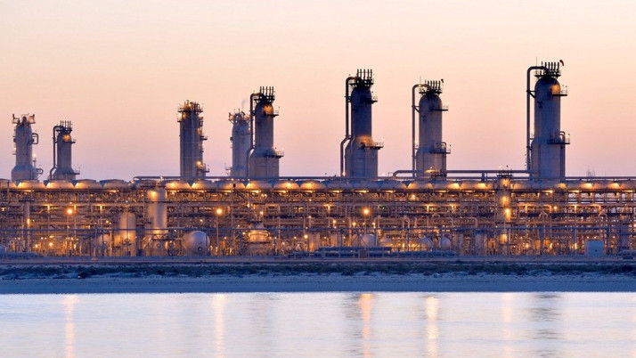 Petrol fiyatları geriledi petrol devlerinin karı azaldı