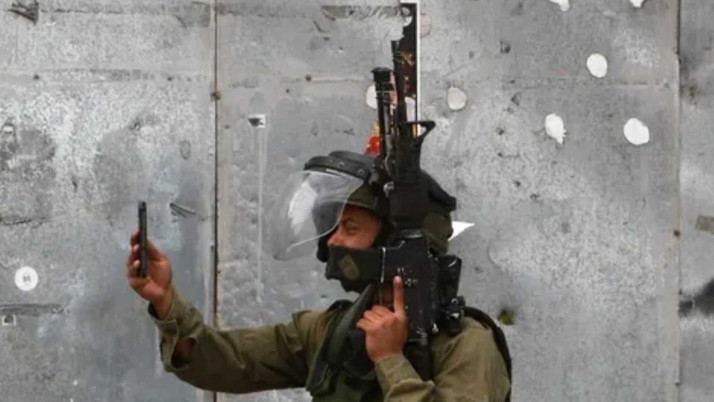 İsrail ordusunda üst rütbeye iPhone zorunluluğu