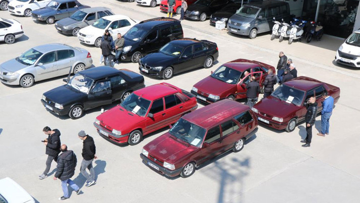 Aracı olanlar 1 Ocak 2026'da bu parayı ödeyecek: Ücreti 290 bin TL'yi buluyor!