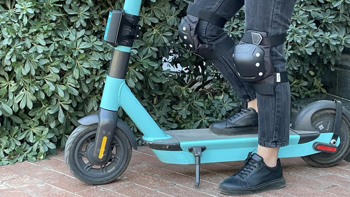 Elektrikli Skuter Yönetmeliği'nde değişiklik! Bakan Uraloğlu detayları tek tek açıkladı