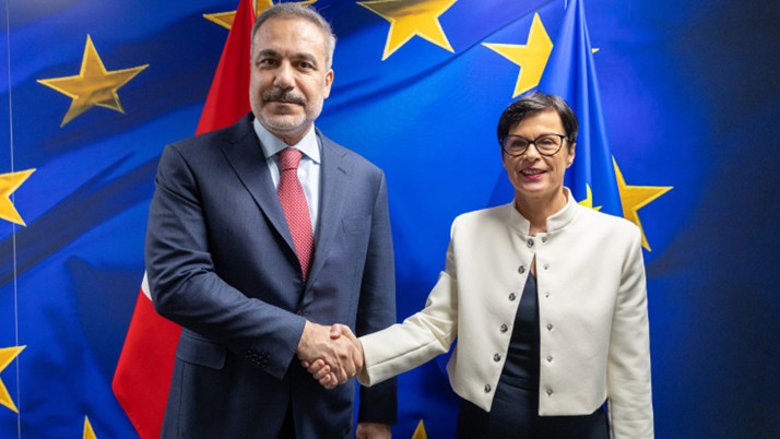 Bakan Fidan'dan NATO'da diplomasi trafiği